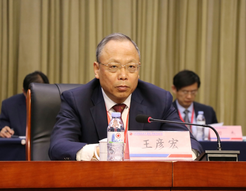 堅守初心拼搏興業(yè) 加快構建發(fā)展新模式...
